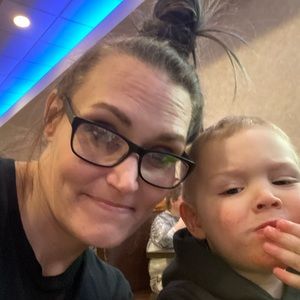 Meet your Posher, Kari